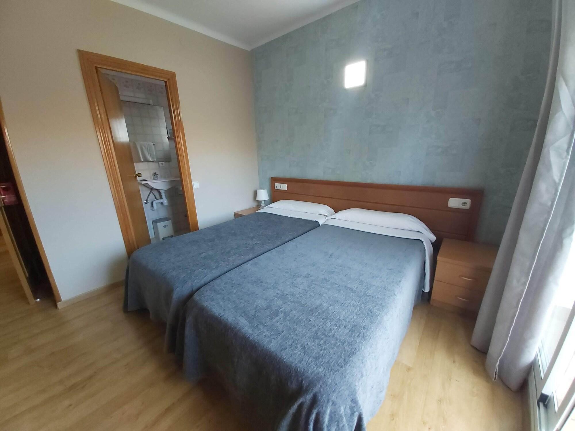 Hotel 139 Castelldefels Buitenkant foto