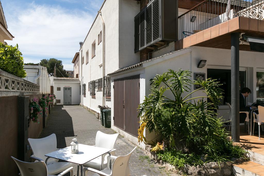 Hotel 139 Castelldefels Buitenkant foto